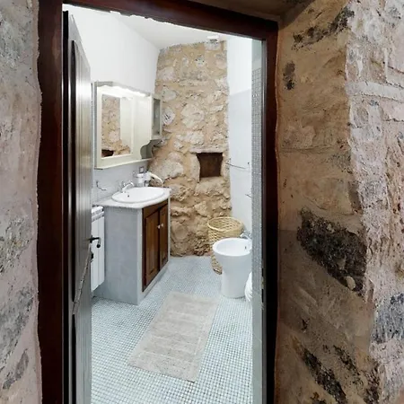 Villa Tower *